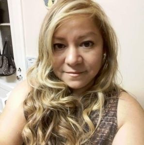 Meet your Posher, Monica